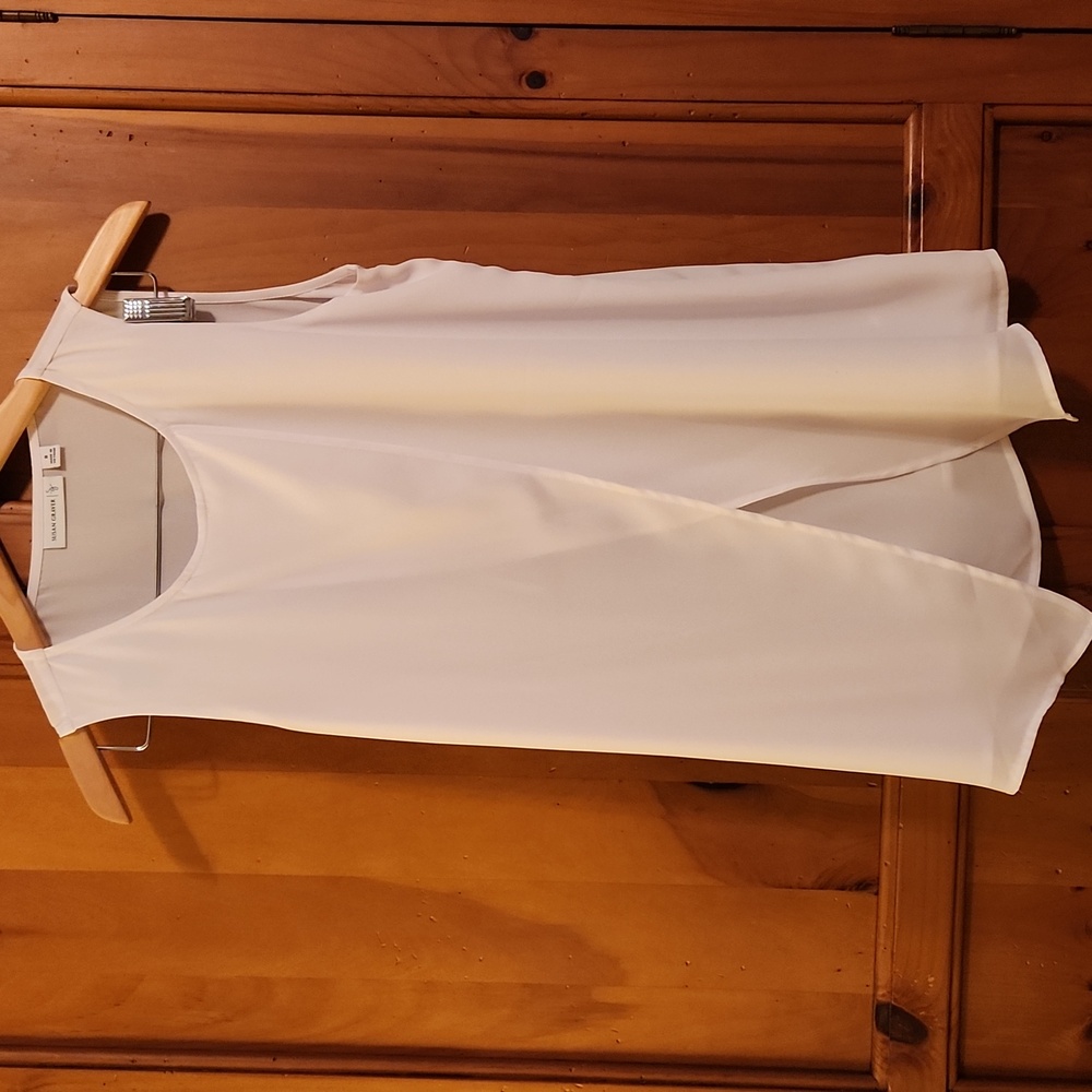 Susan Graver White Sleeveless Blouse